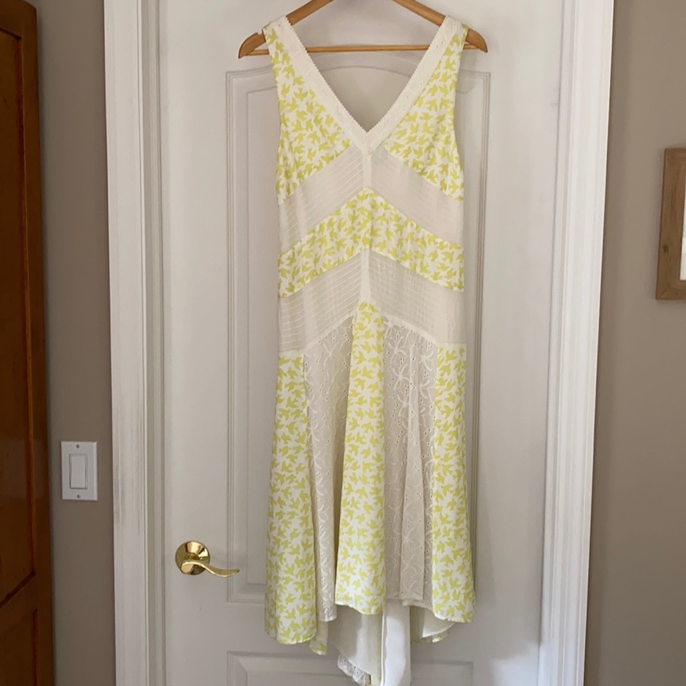 Anthropologie Size 4 Midi Dress
